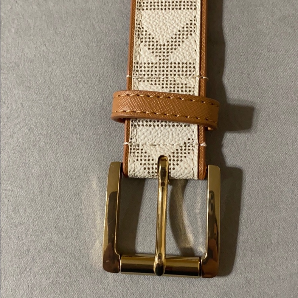Belt - Picture 2 of 3